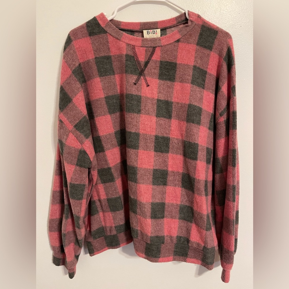 Bibi L plaid pullover